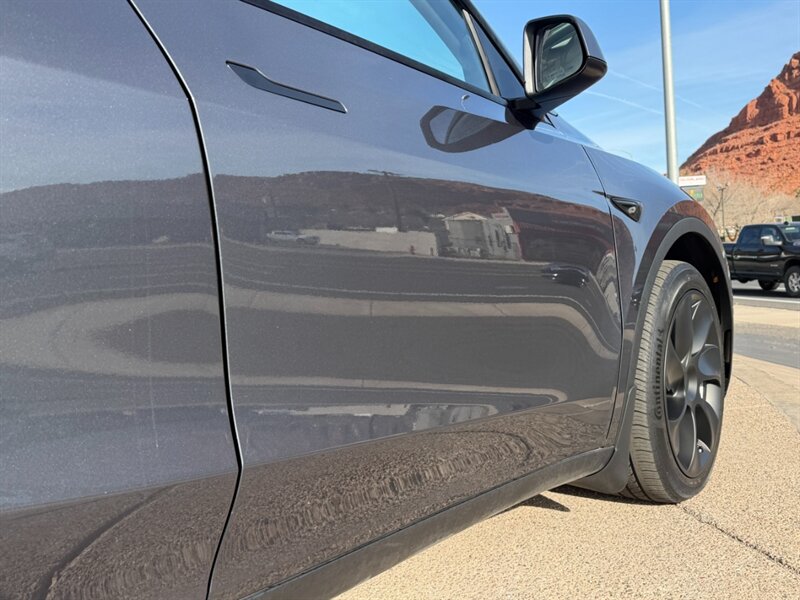 2020 Tesla Model Y Long Range - Photo 30 - St. George, UT 84770-2625