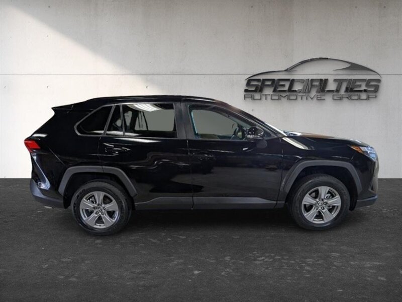 2023 Toyota RAV4 Hybrid LE - Photo 11 - Bountiful, UT 84010