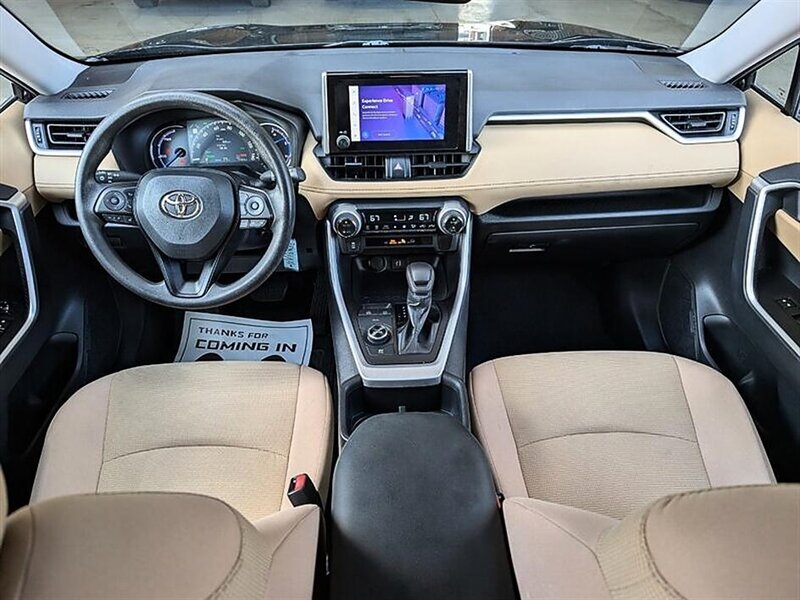 2023 Toyota RAV4 Hybrid LE - Photo 3 - Bountiful, UT 84010