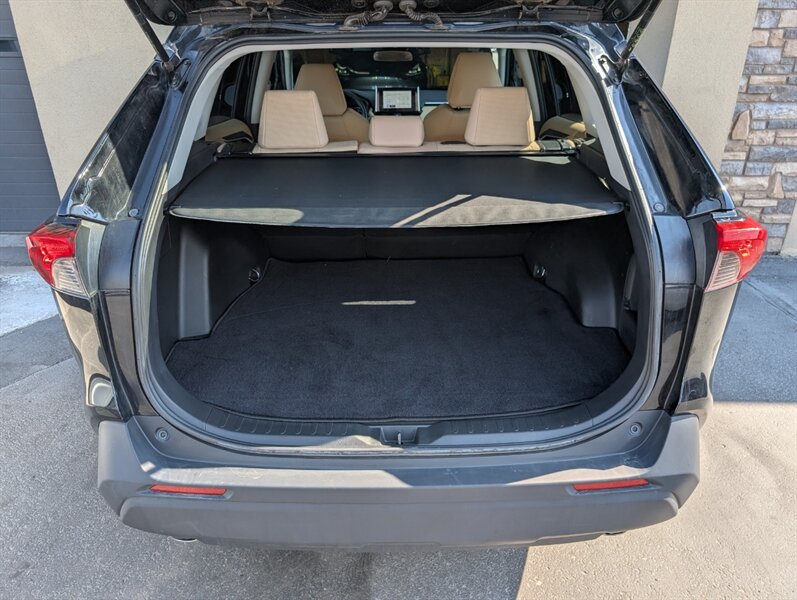 2023 Toyota RAV4 Hybrid LE - Photo 31 - Bountiful, UT 84010