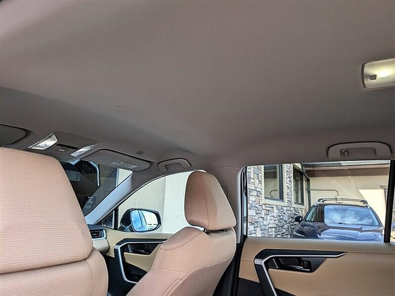 2023 Toyota RAV4 Hybrid LE - Photo 27 - Bountiful, UT 84010
