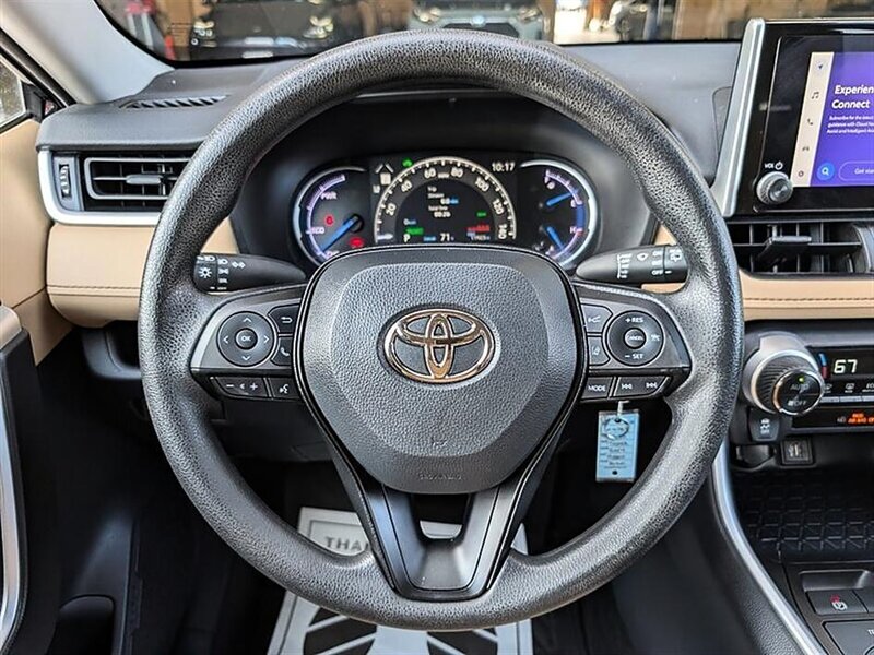 2023 Toyota RAV4 Hybrid LE - Photo 19 - Bountiful, UT 84010
