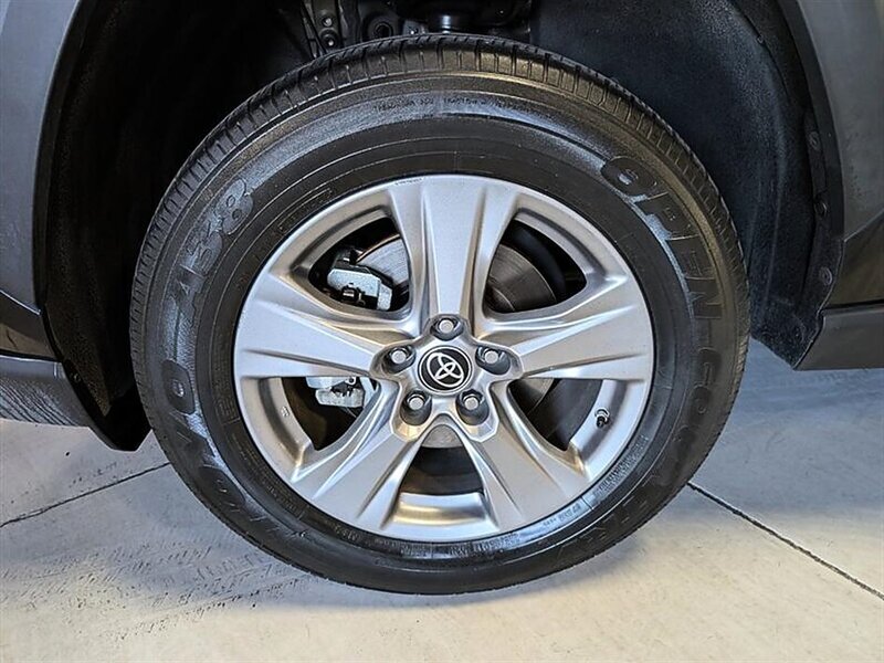 2023 Toyota RAV4 Hybrid LE - Photo 15 - Bountiful, UT 84010