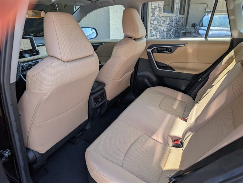 2023 Toyota RAV4 Hybrid LE - Photo 26 - Bountiful, UT 84010