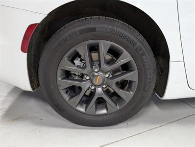 2024 Chrysler Pacifica Plug-In Hybrid Road Tripper   - Photo 13 - Bountiful, UT 84010