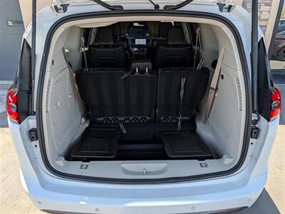 2024 Chrysler Pacifica Plug-In Hybrid Road Tripper   - Photo 29 - Bountiful, UT 84010