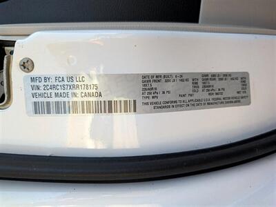 2024 Chrysler Pacifica Plug-In Hybrid Road Tripper   - Photo 29 - Bountiful, UT 84010
