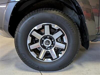 2021 Toyota 4Runner TRD Off-Road Premium   - Photo 15 - Bountiful, UT 84010