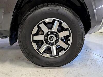 2021 Toyota 4Runner TRD Off-Road Premium   - Photo 12 - Bountiful, UT 84010
