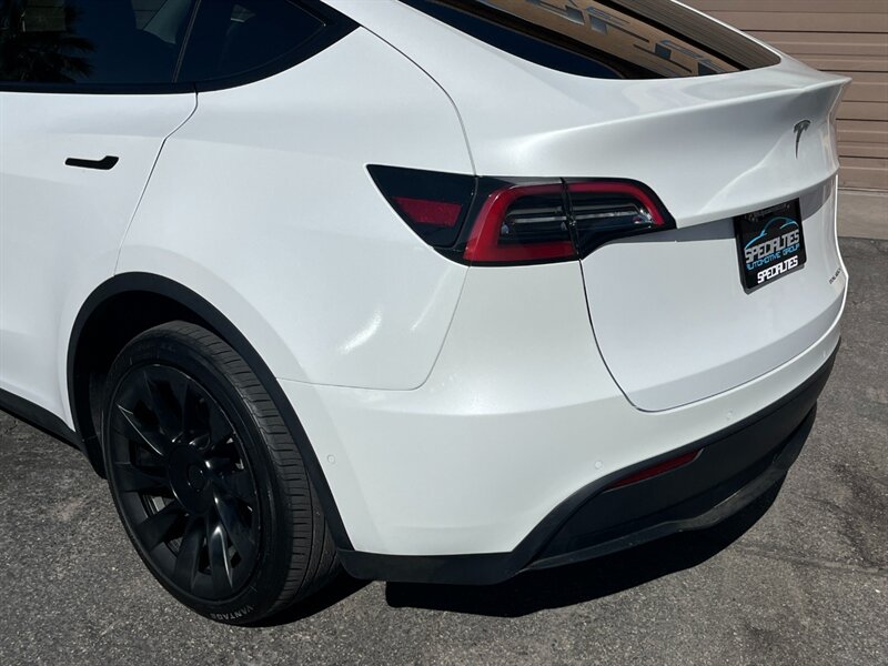 2022 Tesla Model Y Long Range - Photo 14 - St. George, UT 84770-2625