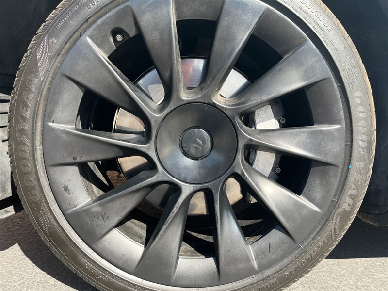 2022 Tesla Model Y Long Range - Photo 34 - St. George, UT 84770-2625