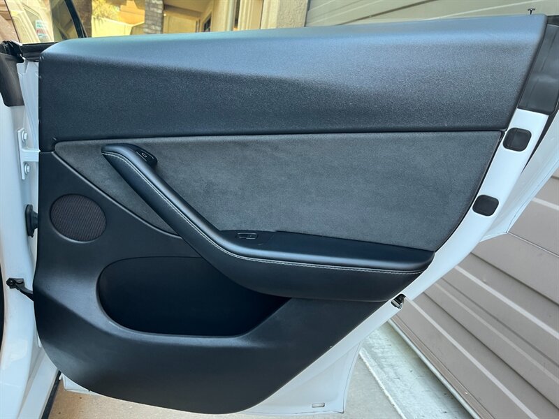 2022 Tesla Model Y Long Range - Photo 50 - St. George, UT 84770-2625