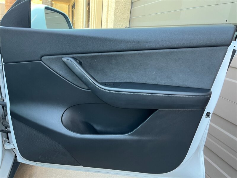 2022 Tesla Model Y Long Range - Photo 48 - St. George, UT 84770-2625