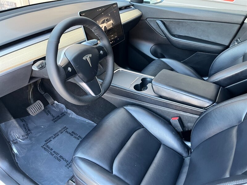 2022 Tesla Model Y Long Range - Photo 2 - St. George, UT 84770-2625