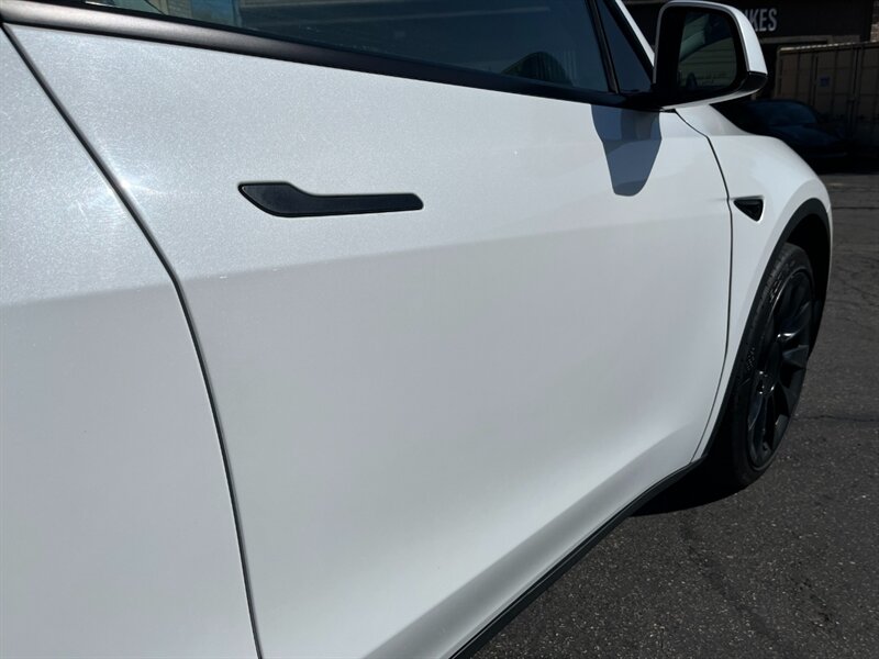 2022 Tesla Model Y Long Range - Photo 30 - St. George, UT 84770-2625