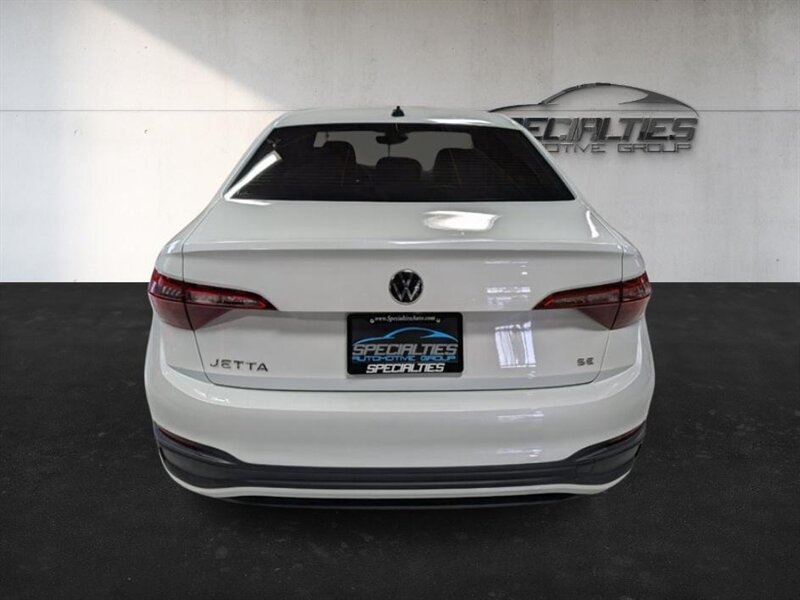 2022 Volkswagen Jetta SE - Photo 9 - Bountiful, UT 84010