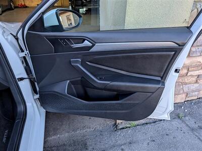 2022 Volkswagen Jetta SE - Photo 29 - Bountiful, UT 84010