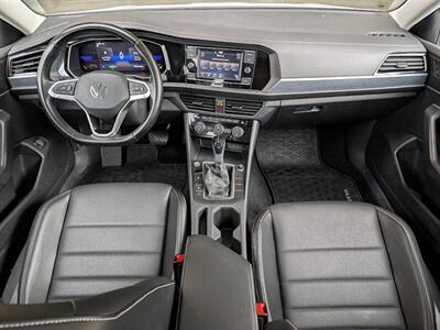 2022 Volkswagen Jetta SE   - Photo 3 - Bountiful, UT 84010