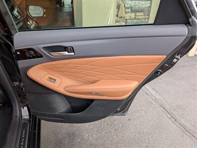 2019 Toyota Avalon Limited   - Photo 30 - Bountiful, UT 84010