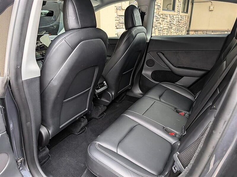 2023 Tesla Model Y Long Range FSD Capable - Photo 25 - Bountiful, UT 84010