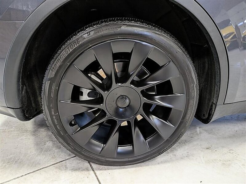 2023 Tesla Model Y Long Range FSD Capable - Photo 13 - Bountiful, UT 84010
