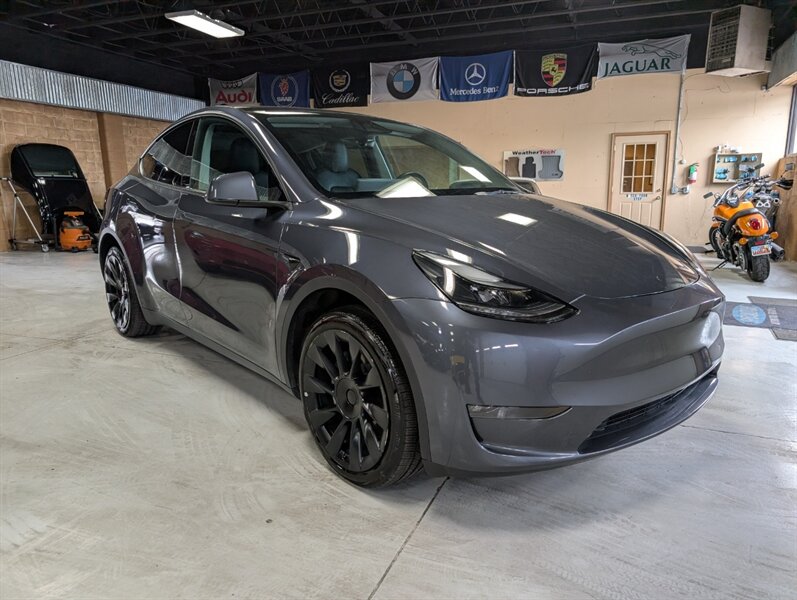 2023 Tesla Model Y Long Range   - Photo 1 - Bountiful, UT 84010