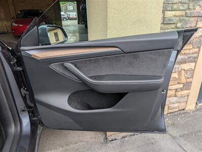 2023 Tesla Model Y Long Range   - Photo 29 - Bountiful, UT 84010