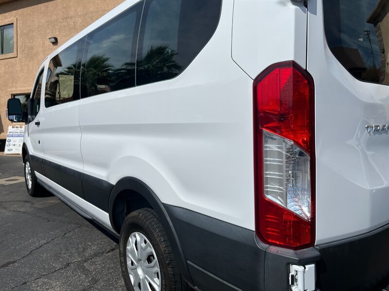 2022 Ford Transit 350 XLT * 15 Passenger - Photo 23 - St. George, UT 84770-2625
