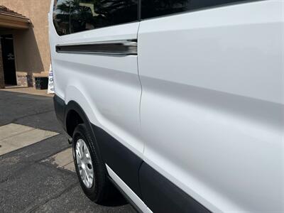 2022 Ford Transit 350 XLT * 15 Passenger - Photo 27 - St. George, UT 84770-2625