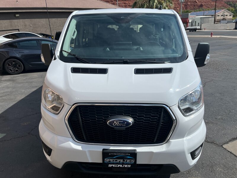 2022 Ford Transit 350 XLT * 15 Passenger - Photo 17 - St. George, UT 84770-2625