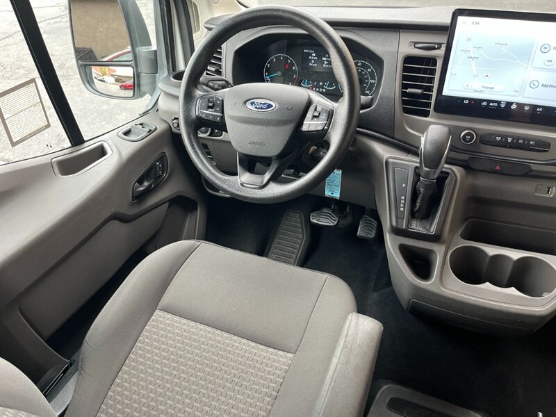 2022 Ford Transit 350 XLT * 15 Passenger - Photo 18 - St. George, UT 84770-2625