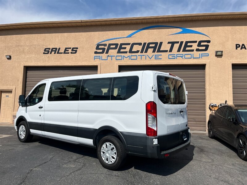 2022 Ford Transit 350 XLT * 15 Passenger - Photo 31 - St. George, UT 84770-2625