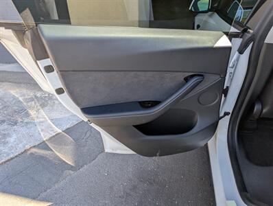 2021 Tesla Model Y Long Range   - Photo 24 - Bountiful, UT 84010