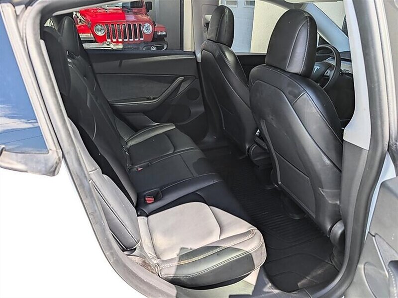 2021 Tesla Model Y Long Range FSD Capable - Photo 28 - Bountiful, UT 84010