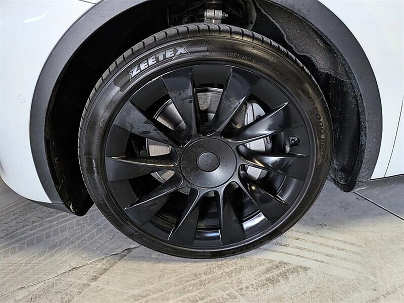 2021 Tesla Model Y Long Range FSD Capable - Photo 15 - Bountiful, UT 84010