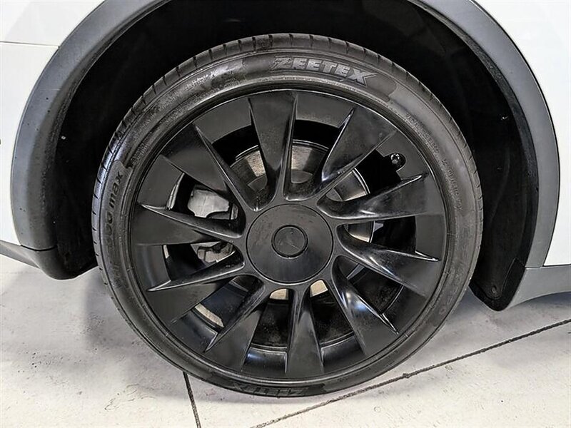 2021 Tesla Model Y Long Range FSD Capable - Photo 13 - Bountiful, UT 84010
