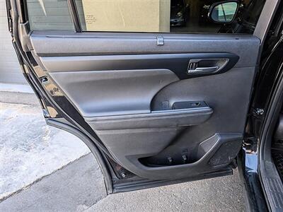 2025 Toyota Highlander Hybrid XLE   - Photo 26 - Bountiful, UT 84010