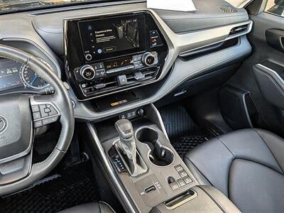 2025 Toyota Highlander Hybrid XLE   - Photo 24 - Bountiful, UT 84010
