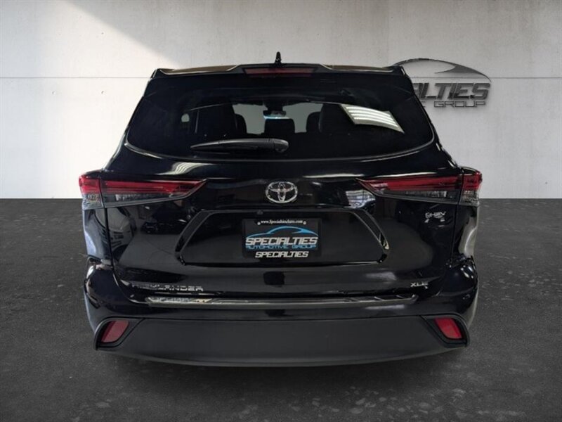 2025 Toyota Highlander Hybrid XLE - Photo 9 - Bountiful, UT 84010