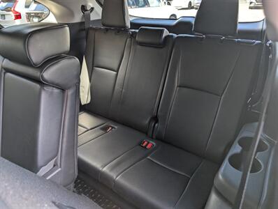 2025 Toyota Highlander Hybrid XLE   - Photo 29 - Bountiful, UT 84010