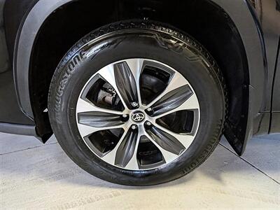 2025 Toyota Highlander Hybrid XLE   - Photo 15 - Bountiful, UT 84010