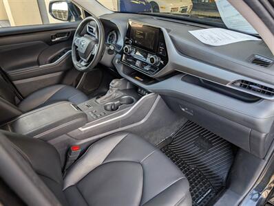 2025 Toyota Highlander Hybrid XLE   - Photo 4 - Bountiful, UT 84010