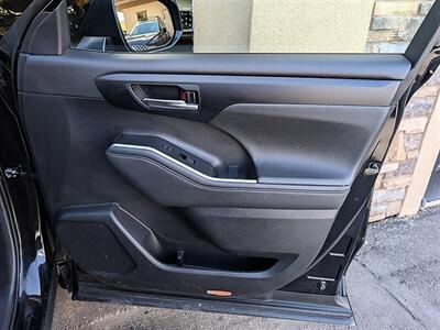 2025 Toyota Highlander Hybrid XLE   - Photo 33 - Bountiful, UT 84010