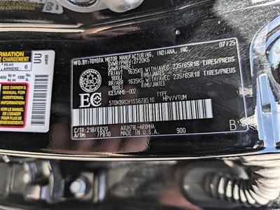 2025 Toyota Highlander Hybrid XLE - Photo 36 - Bountiful, UT 84010