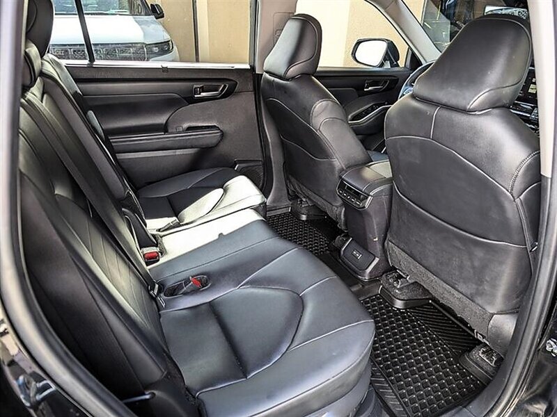 2025 Toyota Highlander Hybrid XLE - Photo 31 - Bountiful, UT 84010