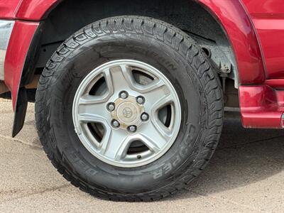 2002 Toyota 4Runner SR5   - Photo 37 - St. George, UT 84770-2625