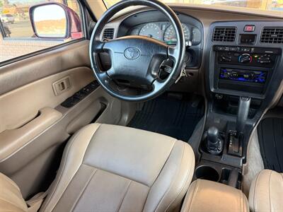 2002 Toyota 4Runner SR5   - Photo 17 - St. George, UT 84770-2625