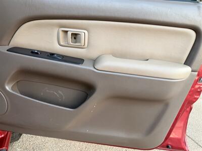 2002 Toyota 4Runner SR5   - Photo 47 - St. George, UT 84770-2625