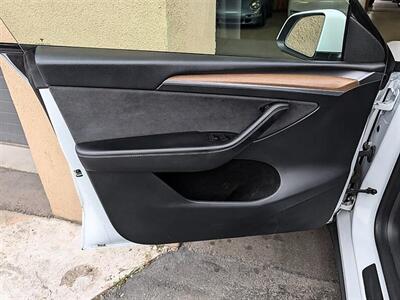 2023 Tesla Model Y Long Range   - Photo 22 - Bountiful, UT 84010