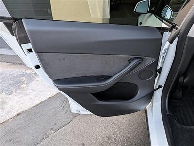 2023 Tesla Model Y Long Range - Photo 24 - Bountiful, UT 84010